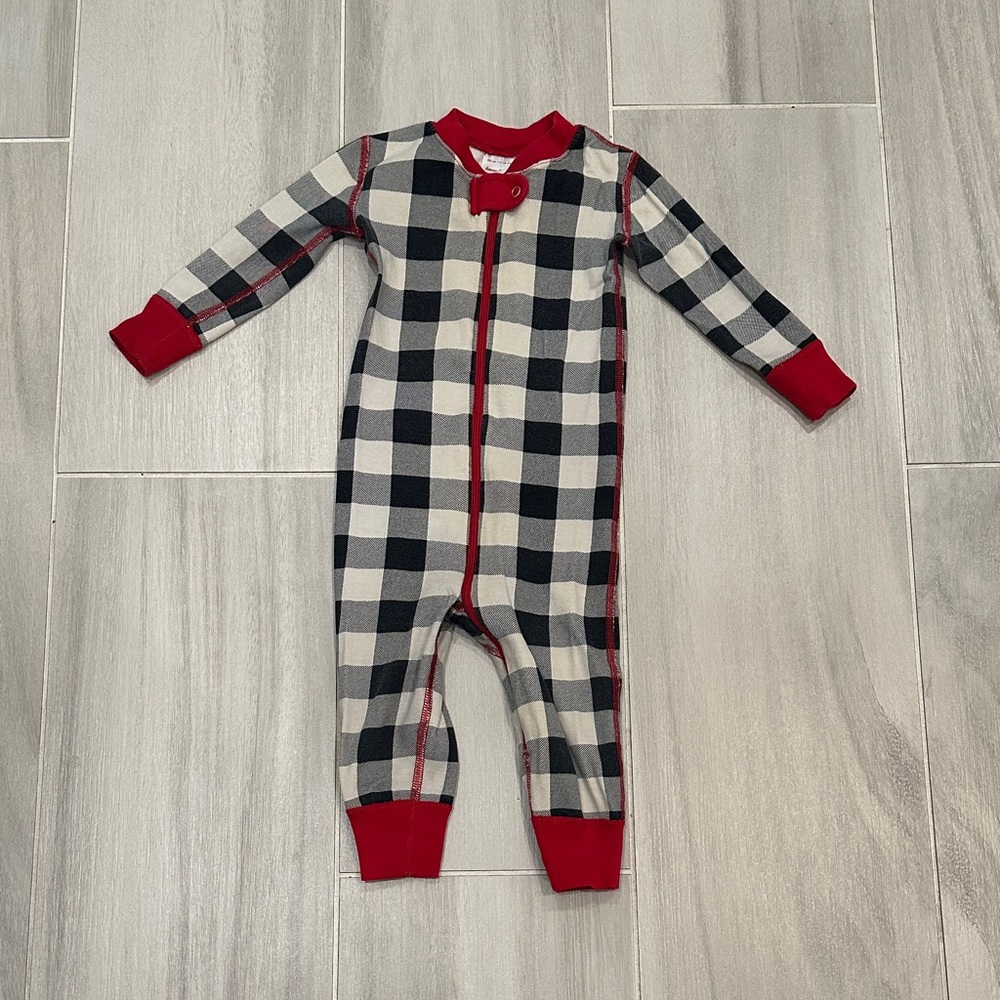 Hanna Andresson 18-24M Organic Plaid Kids One Piece Pajama - Red and Black